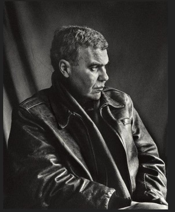 雷蒙德钱德勒书讲解,论雷蒙德卡佛短篇小说创作