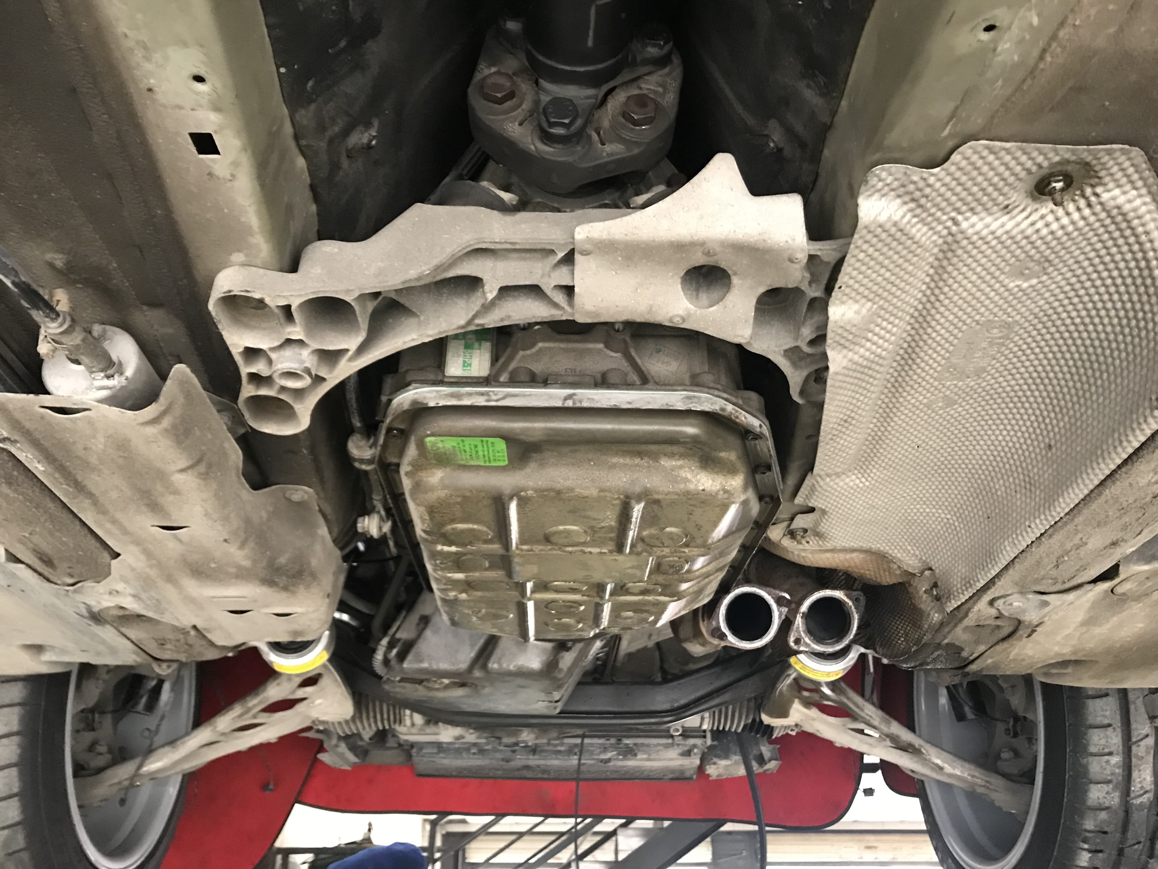 宝马e46325ci测评,宝马e46325i是国几