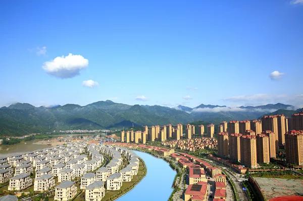 贵安未来10年房价,贵安房子血亏