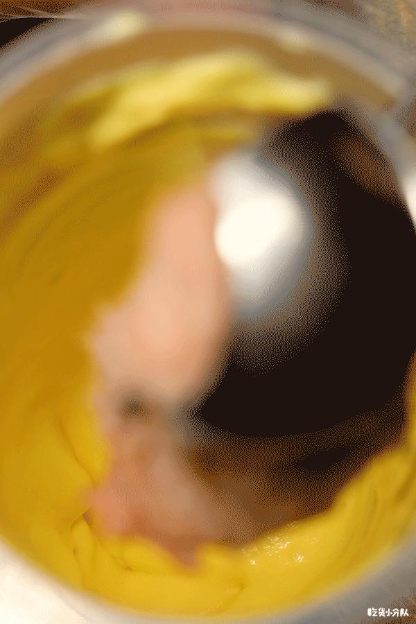 乐乐茶初冬第①杯蛋糕奶茶，联名好利来