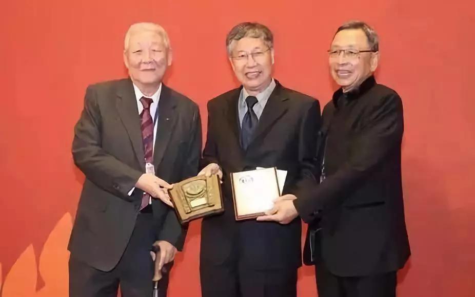 控制论的诞生,工程控制论的诞生