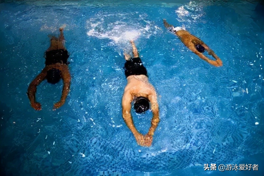 游泳多少米减肥,怎么样游泳才能减肥快一点呢