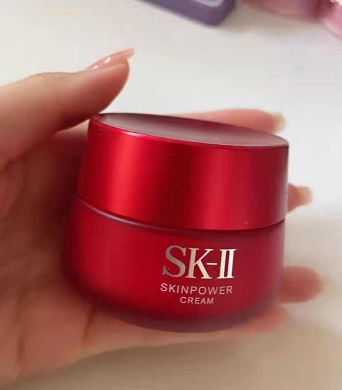 面霜保湿滋润秋冬女士30-40岁,秋冬款面霜哪款好用又实惠