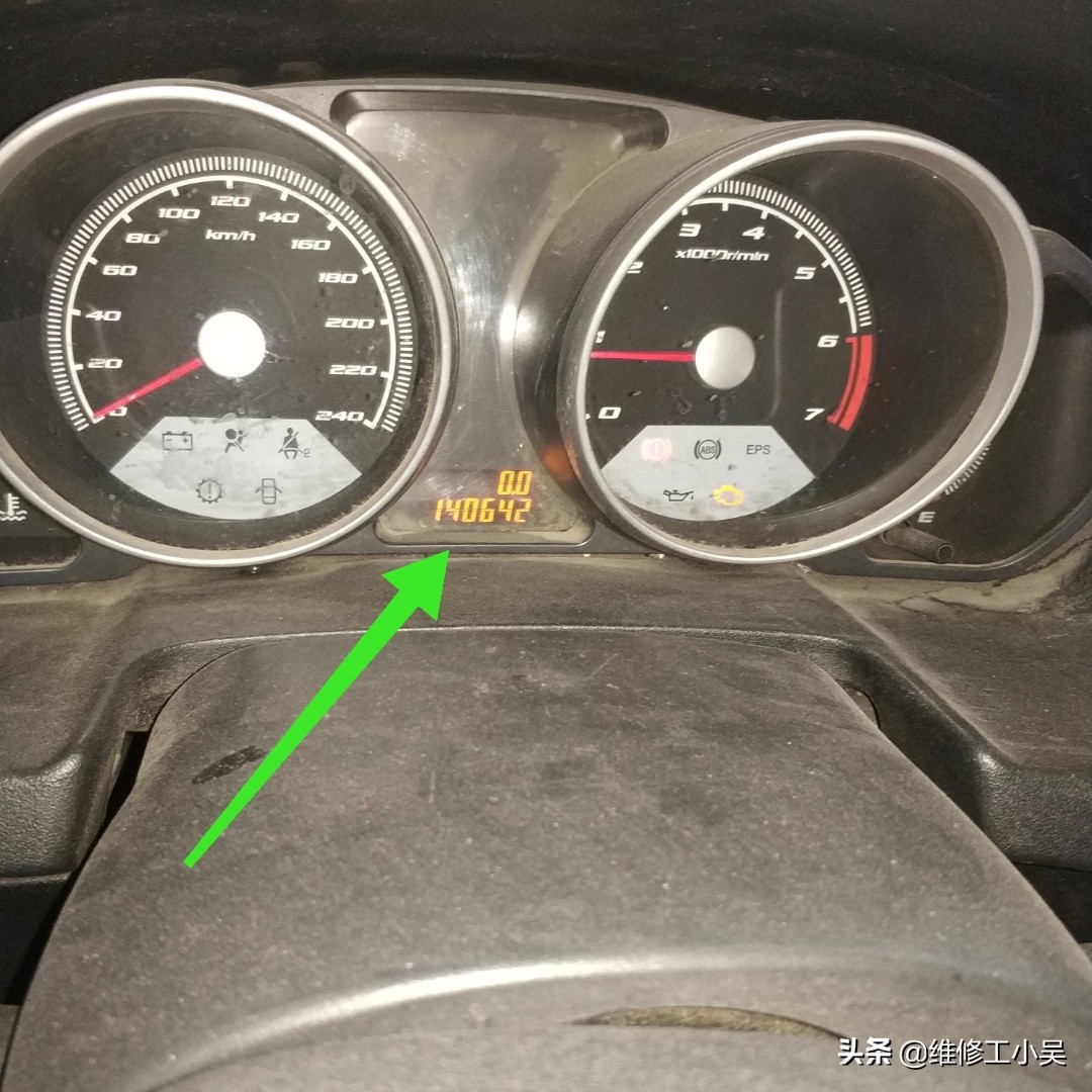 发动机大修以后又坏了谁负责,发动机给修坏了怎么维权