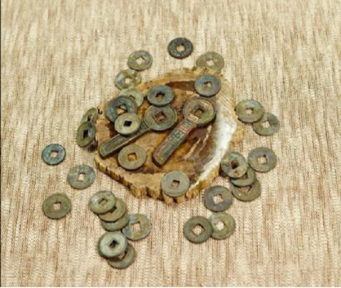 王莽骄奢淫逸,王莽功过评议