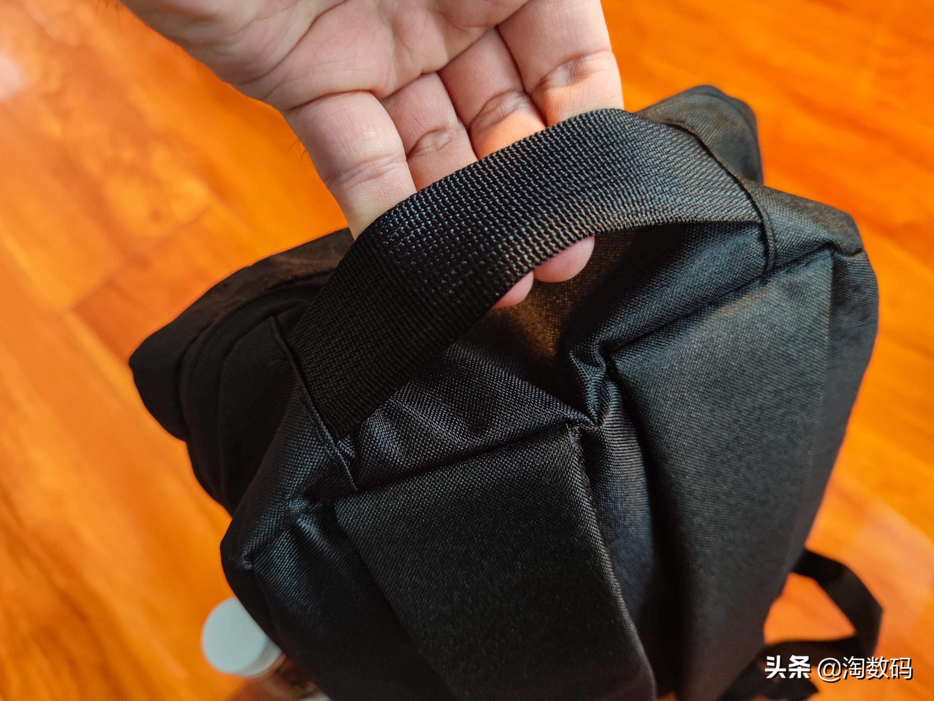 9块9双肩包装载力天花板？廉价国货通勤背包实用性检测+晒单简评