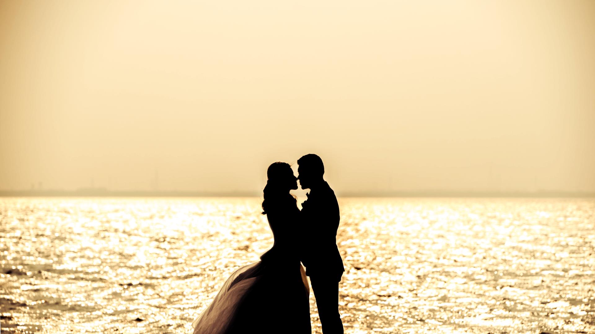 见不得光的爱情真的好累,原来见不得光的从来都不叫爱情