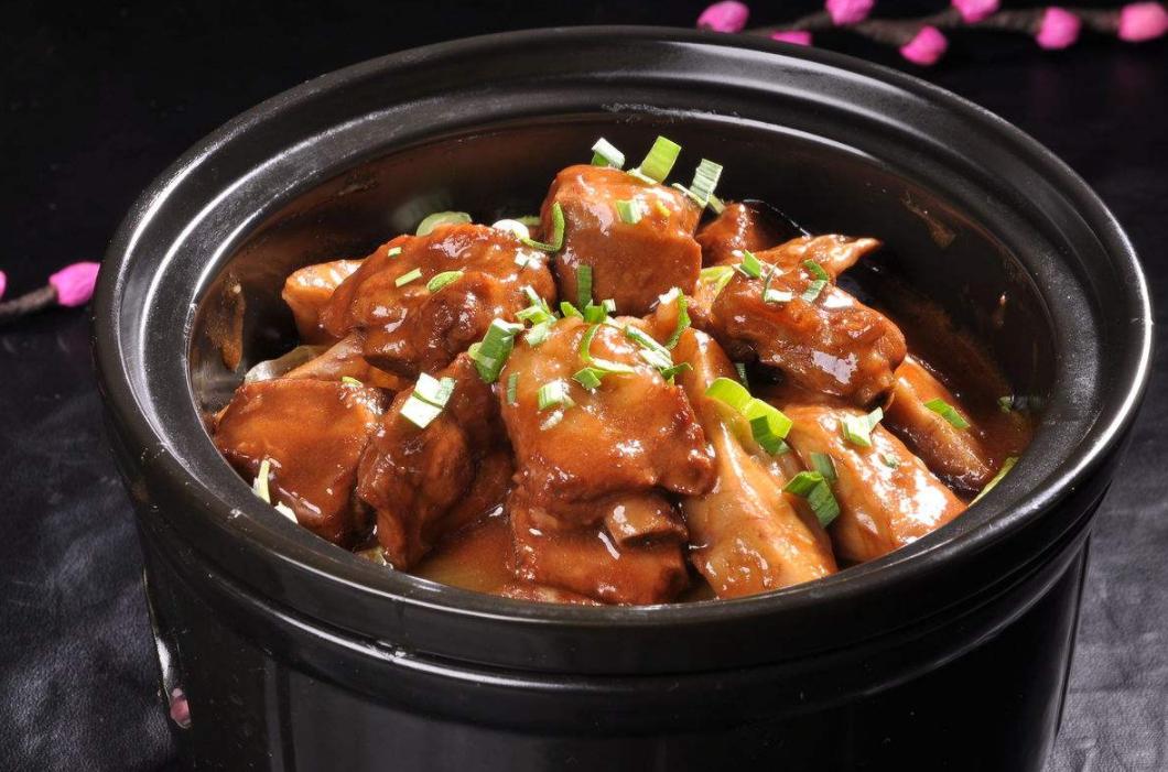 炖的排骨又硬又柴怎么补救啊,排骨硬发柴怎么挽救