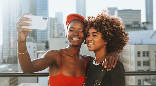 库克再亮剑，iPhoneXS启动“清仓价”，64GB跳水3700