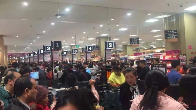 银行理财和股票基金哪个收益高,投资股票和银行理财哪个更可靠