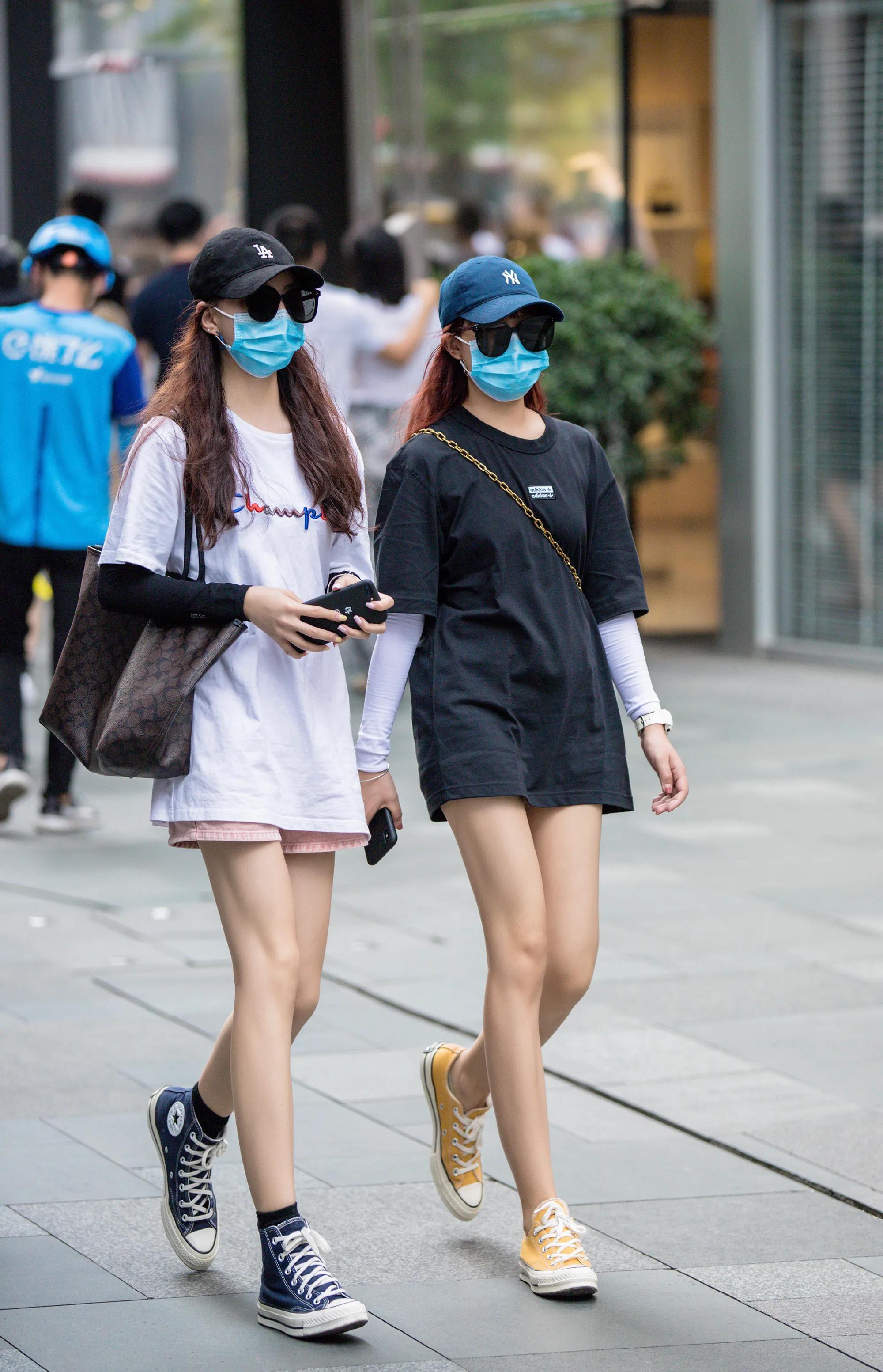 包包推荐小众高级感coach,coach跟mk包包哪个更适合年轻人