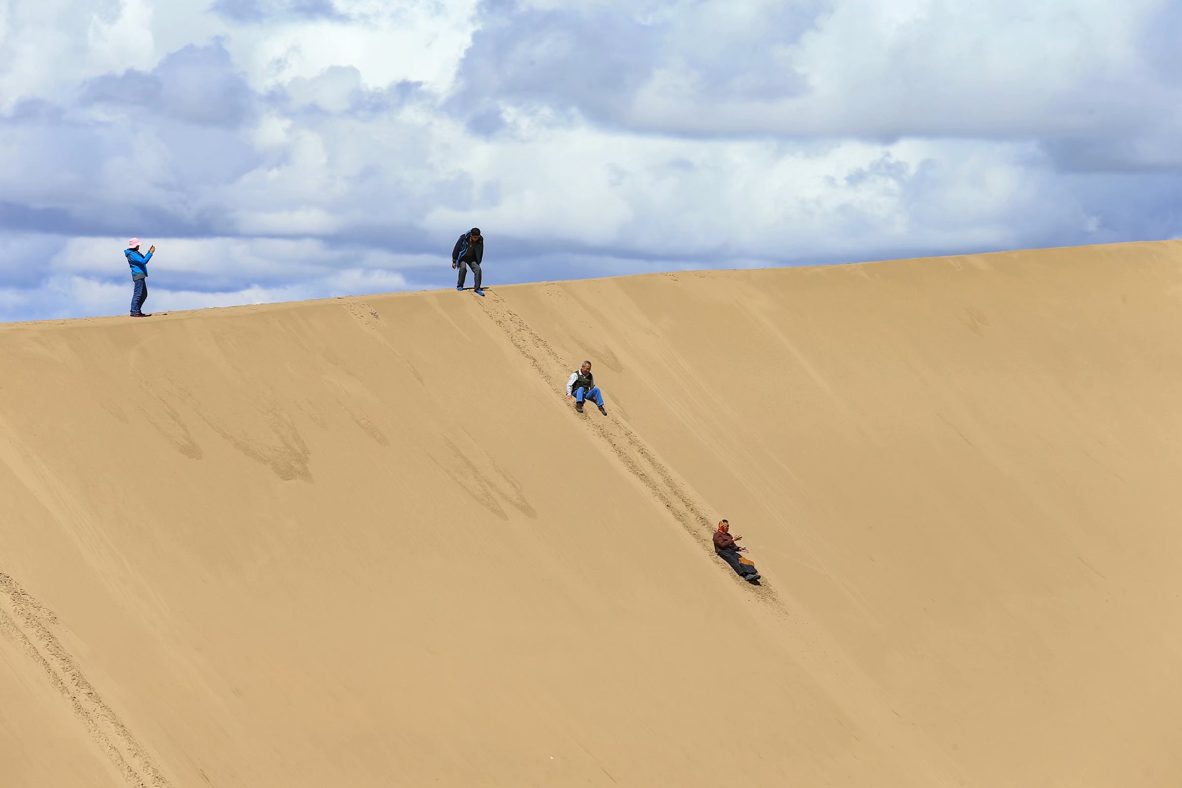 吉隆口岸旅游攻略,西藏吉隆自驾游攻略