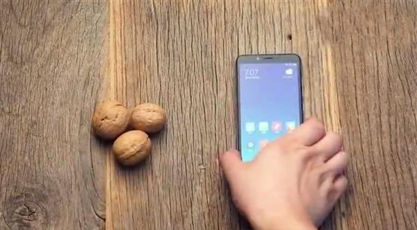 钢化膜蓝光屏真的护眼吗,手机防蓝光钢化膜有效吗