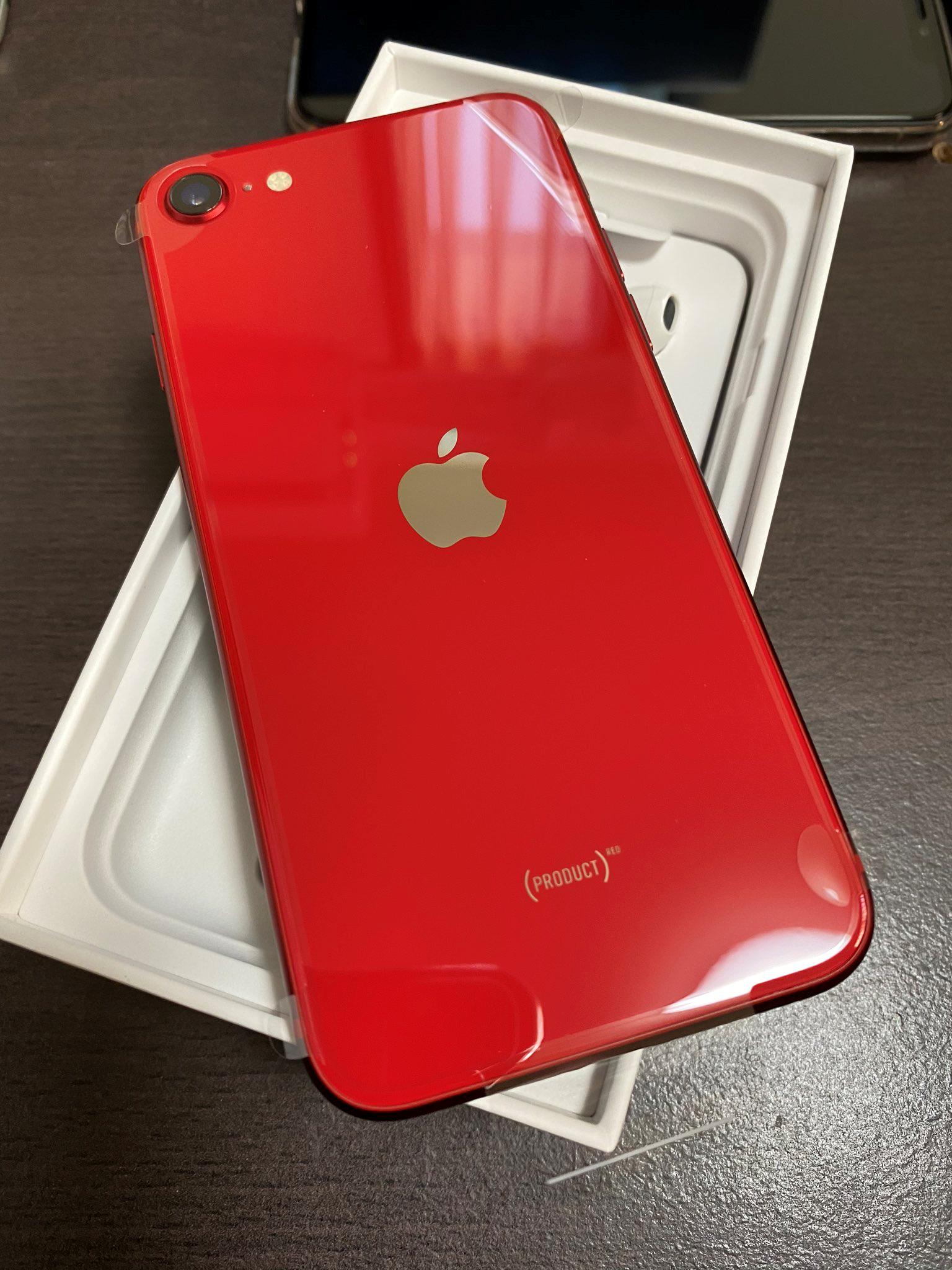 被指责为清库存的“电子垃圾”，iPhoneSE为何能卖这么火？