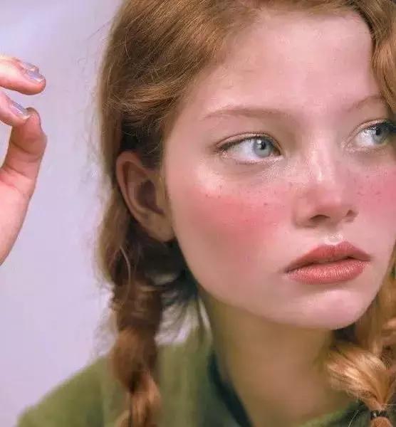 雪莉为什么会变黑,雪莉的照片为什么会越来越模糊