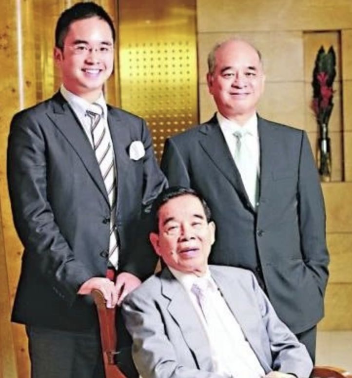 周大福创始人郑裕彤如何发家的,周大福创始人郑裕彤的身价