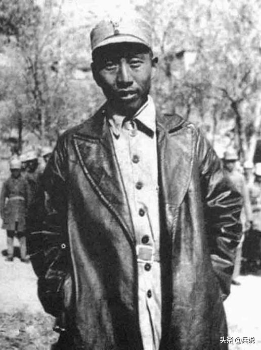 贺龙警告*震王**：359旅再多几个独臂干部，你这旅长别当了