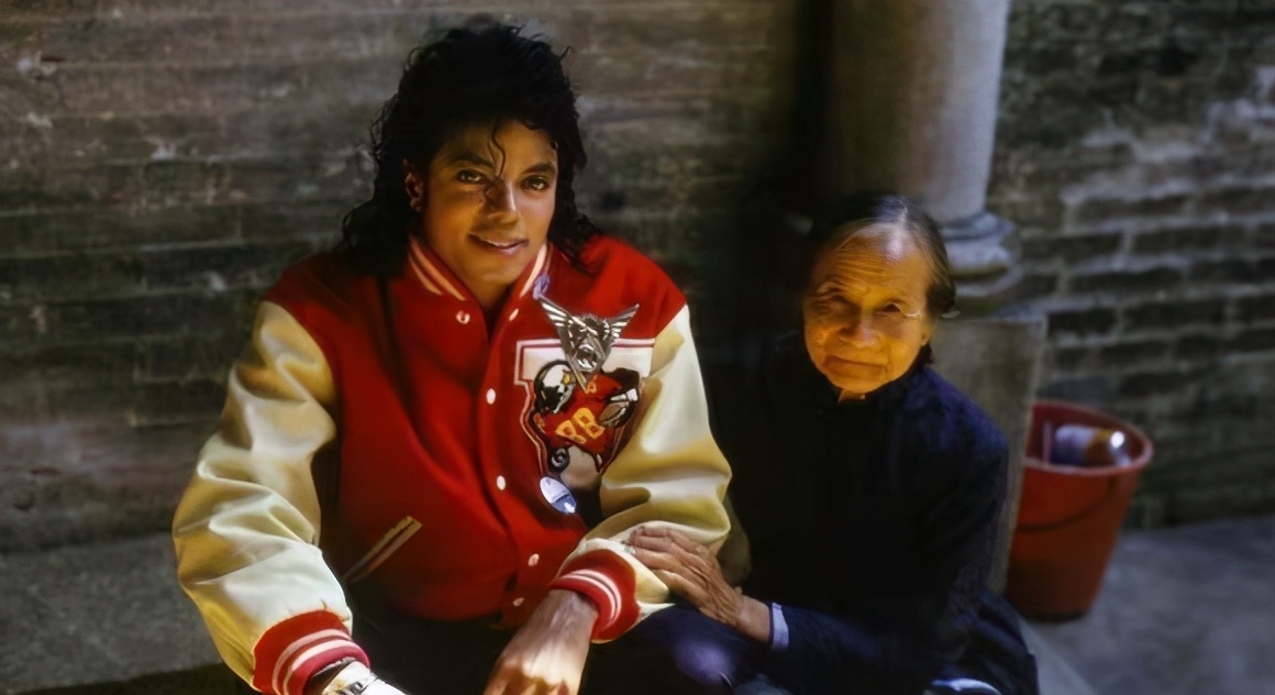 迈克尔杰克逊性骚扰案件简介,迈克尔杰克逊被诬陷侵犯男孩