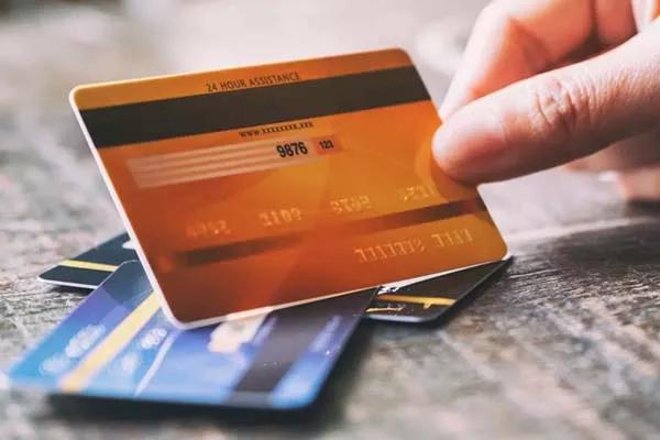 信用卡逾期之后无力偿还怎么办,信用卡逾期后无力偿还怎么解决