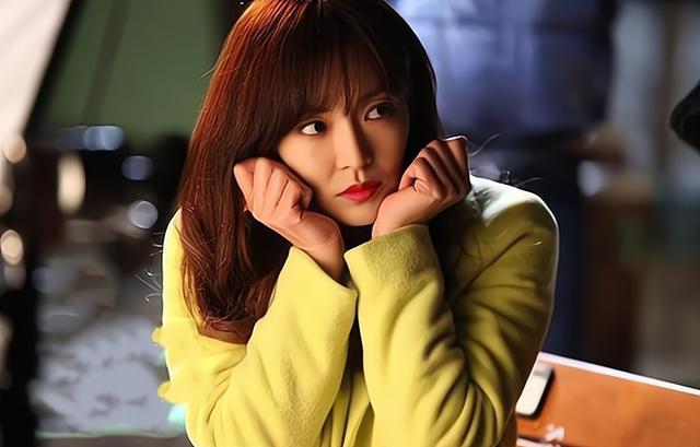 二婚女人结婚后频繁发朋友圈,二婚女再婚经常晒朋友圈