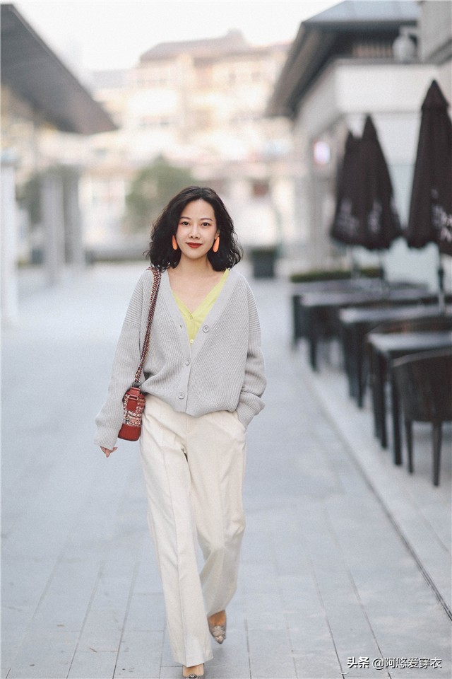 米色洋气裤子,一条米色裤子