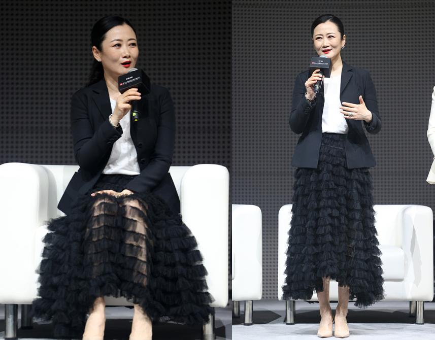 璧垫稕绌跨櫧鑹茶繛琛ｈ,璧垫稕绌胯。鎼厤