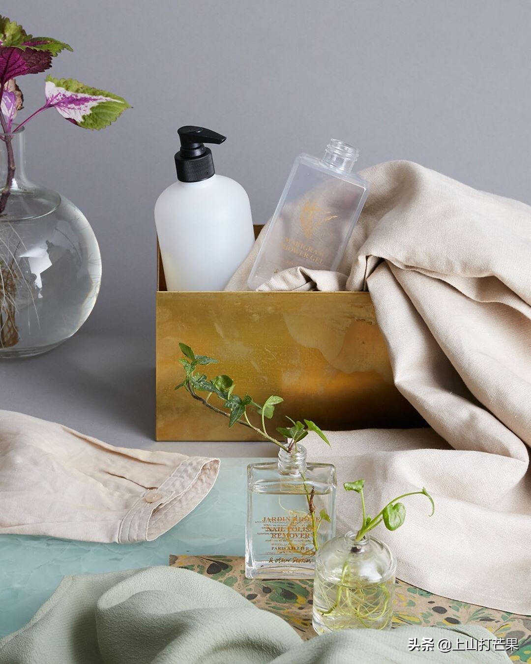 cos姐妹品牌,cos姊妹品牌