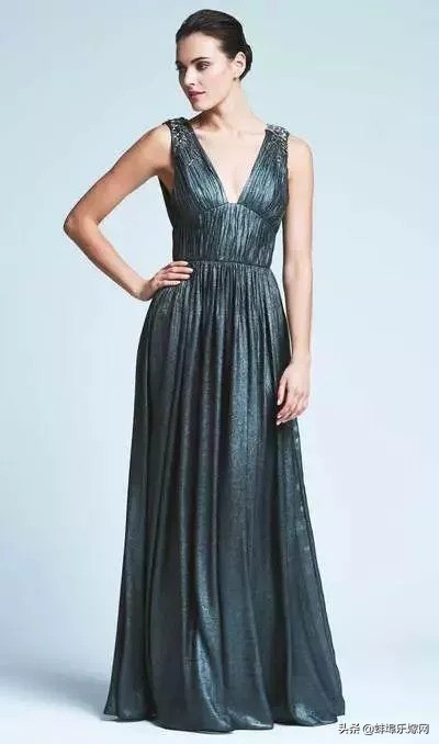 婚礼妈妈礼服挑选攻略,婚礼妈妈怎么穿衣服合适