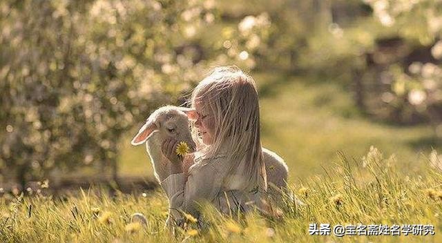 好听的叠音女孩名,取名大全女孩叠名