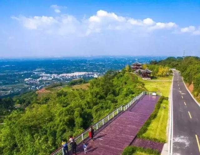 成都周末吃喝玩乐一体的地方,成都周边一日游的宝藏地