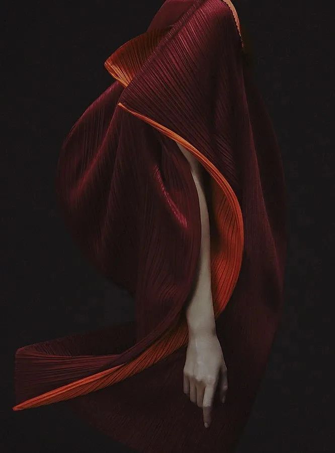 三宅一生——褶皱里的世界「北京新易设计坊」