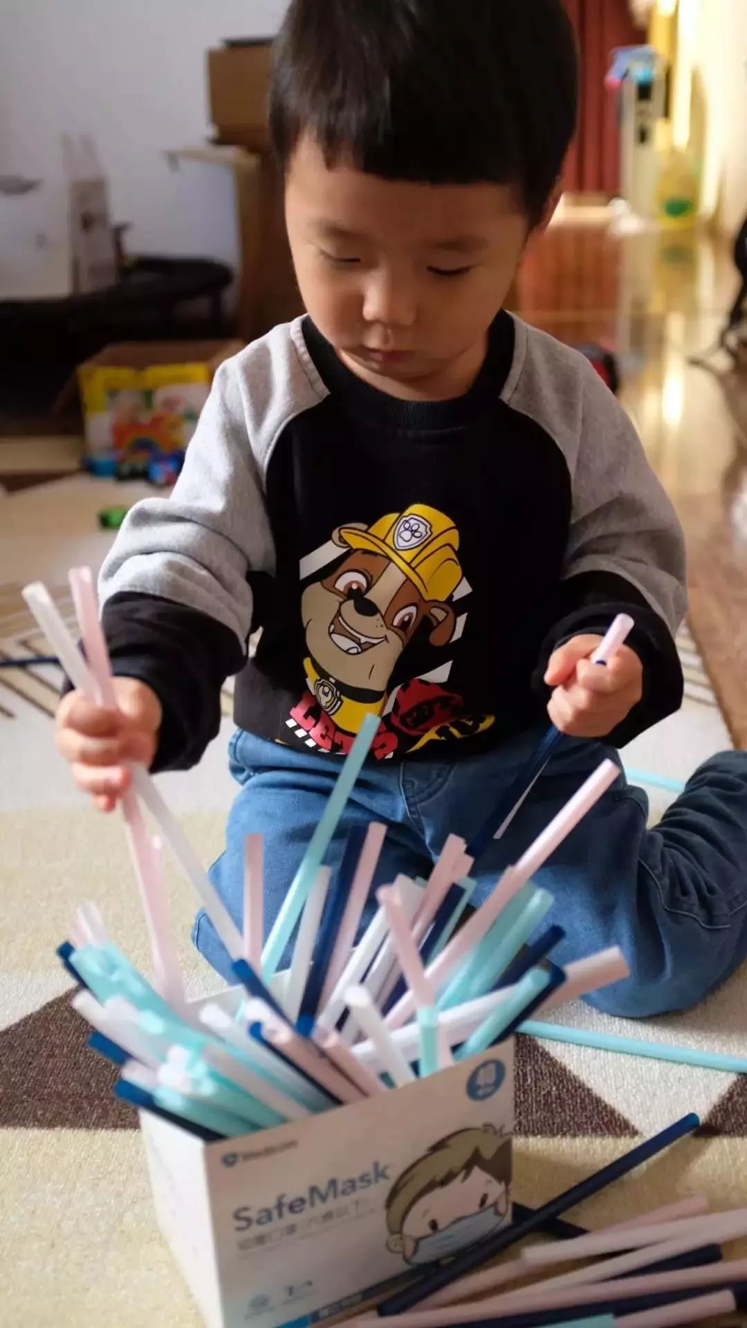 适合在家玩的亲子游戏12岁以上,11个适合宅家带娃的亲子游戏