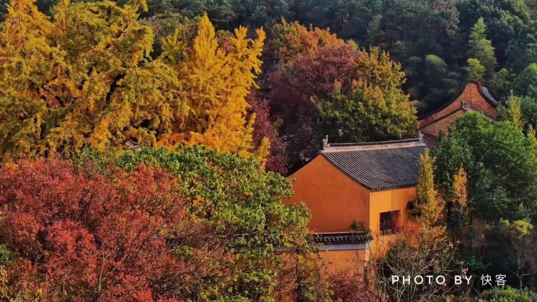 一入秋西安就美成长安,一入秋杭州就美成临安