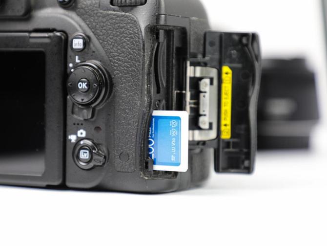 三星内存卡pro和plus哪个好,三星promicrosd卡评测