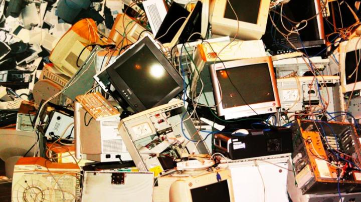 2017年人类浪费的电有多少,全球每年的电子垃圾