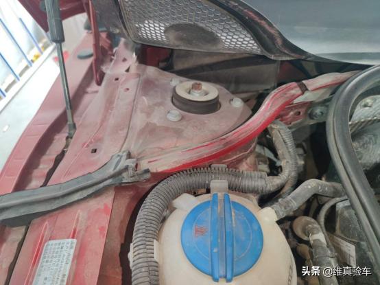 13W捡漏奥迪TT只为撩妹，却发现C柱有切割？检测师：心疼哥哥