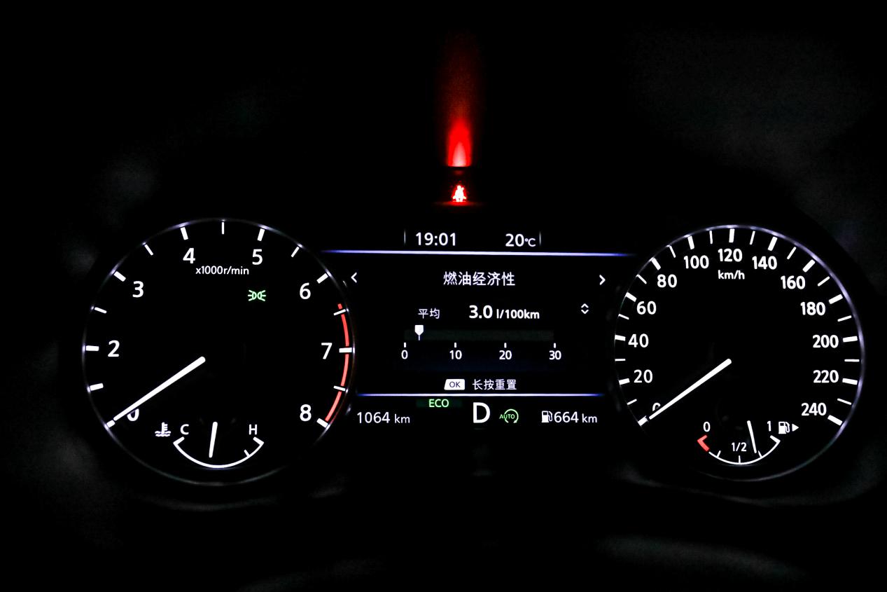 10-15万口碑最好的车轩逸,新轩逸最省油的车