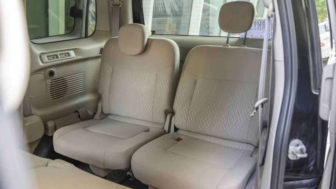 二手日产NV200:有范儿又能干!全能型JDM“厢式货车”
