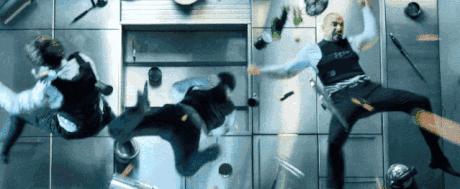 像连吃了10个大鸡腿，这部动作片能让你爽到发麻