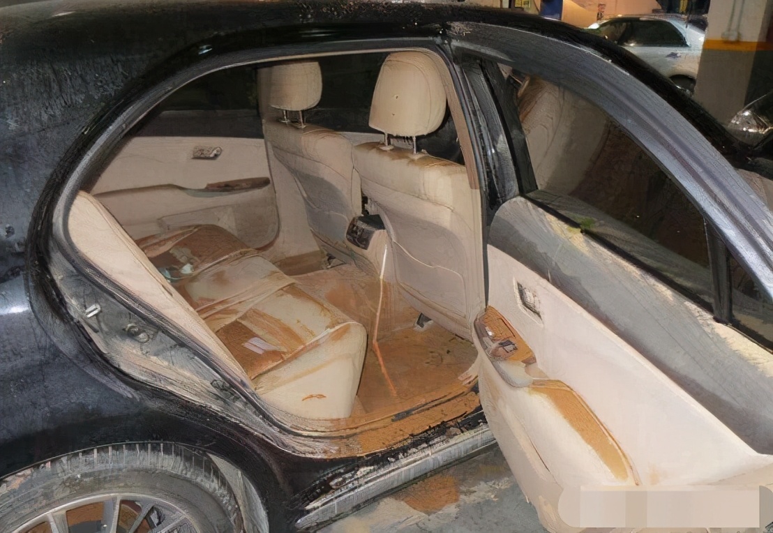 广州泡水车出售100元,车贩子暴雨