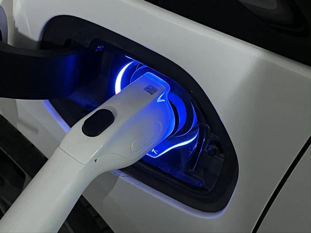 二手别克混动车型velite5多少钱,别克velite5二手价格16年