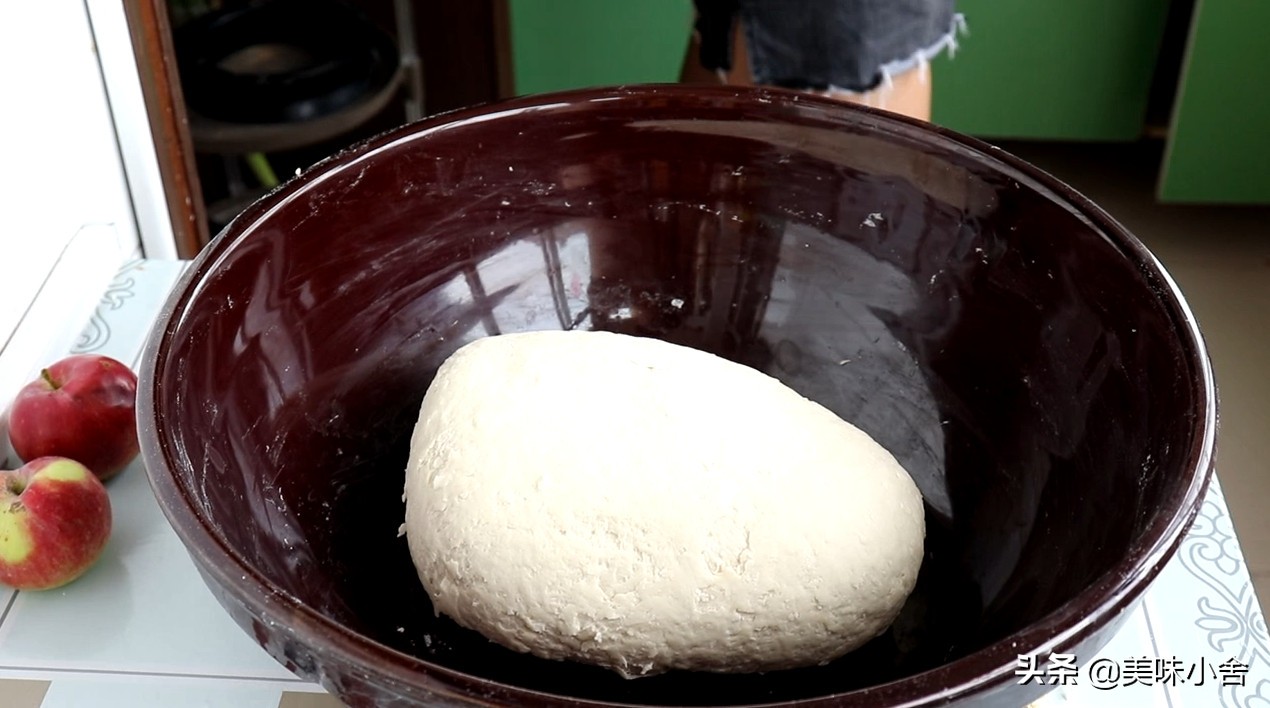 教你在家做水煎包，详细讲解从包到煎全过程，做法超简单