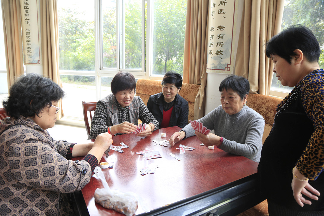 张家港办房产证的流程和费用明细,张家港市的不动产权证样本图