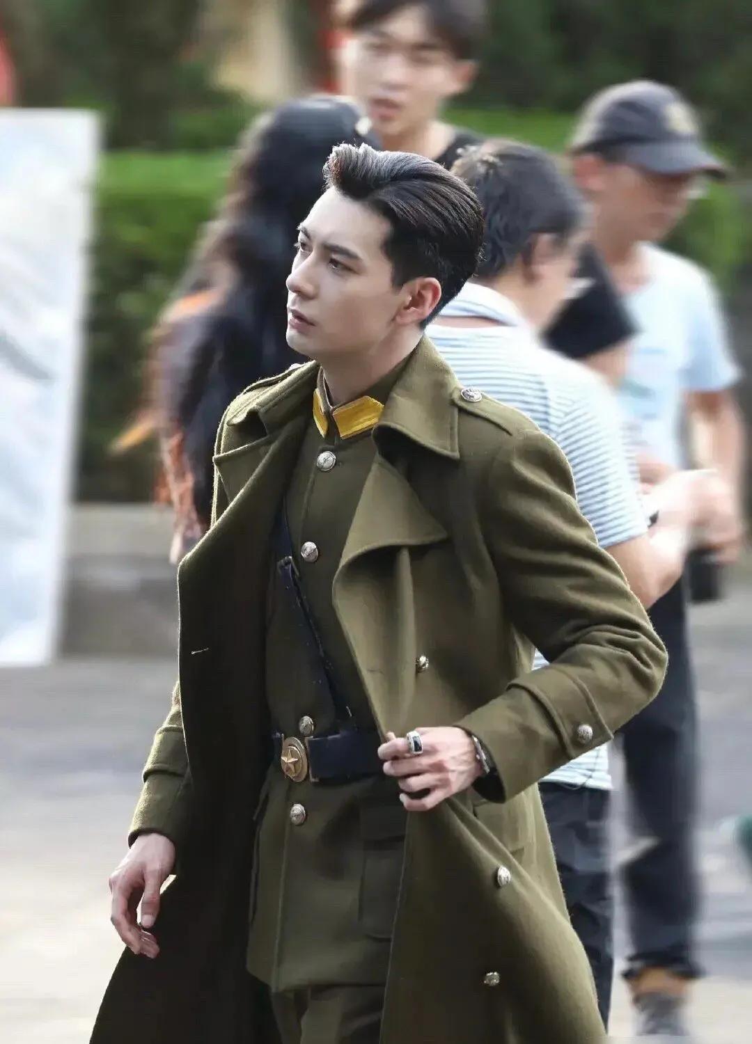 2021年8部霸屏剧预测，顶流与军旅题材强强联合，或成大势