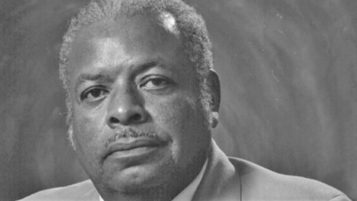 英国博主狂怼bbc,怒怼bbc记者名场面