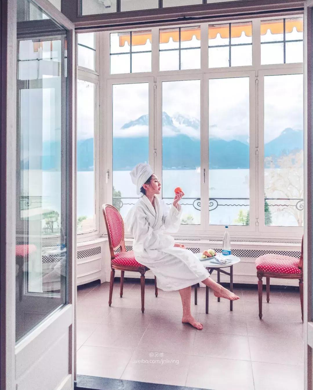 我去学了餐桌礼仪，感受到了满满的阶级差距