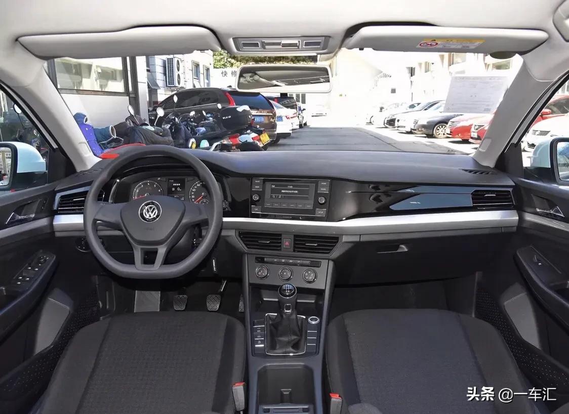 宝来2021款1.5l手动时尚型落地价,手动挡大众老宝来二手车