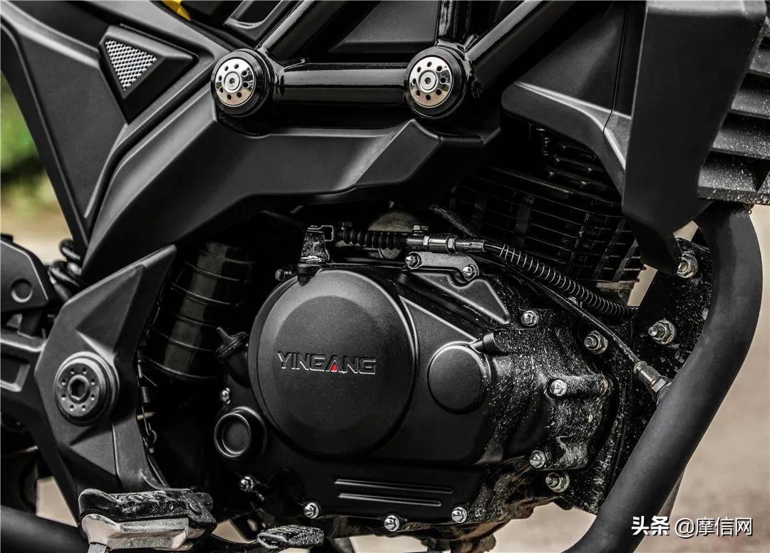 银钢小怪兽150是地平线吗,银钢小怪兽150摩托车好不好