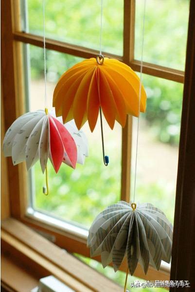 手工小伞可以折叠不用双面胶,幼儿园简单手工雨中小伞