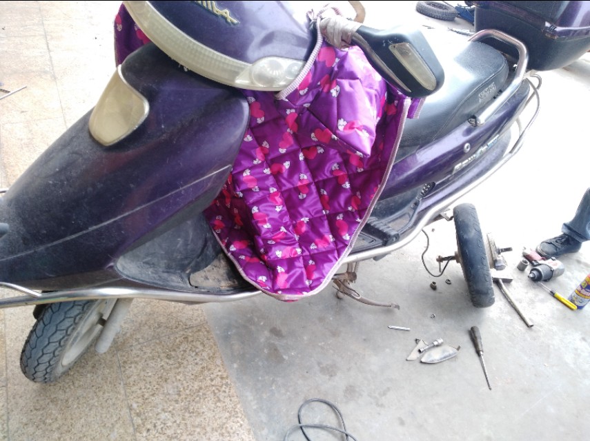 电动车电机生锈卡死了怎么处理,电动车刹车鼓生锈拆不掉怎么办